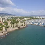 Hotel Zenitude Hôtel-résidences Cannes Confort Mandelieu