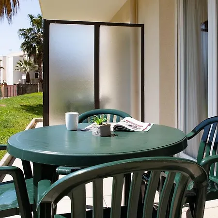 Zenitude Hôtel-résidences Cannes Confort 4*