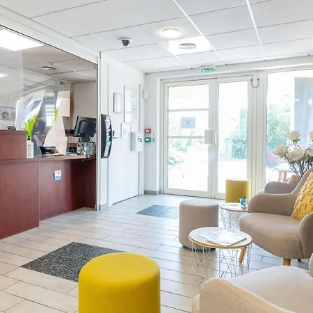 Zenitude Hôtel-résidences Cannes Confort Mandelieu