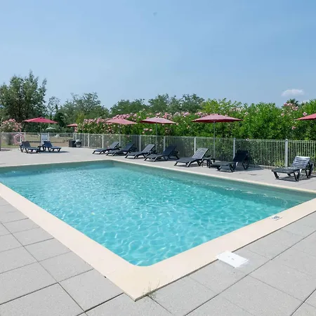 Zenitude Hôtel-résidences Cannes Confort Hotel Mandelieu