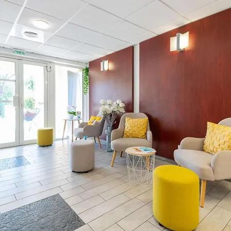 Zenitude Hôtel-résidences Cannes Confort Mandelieu