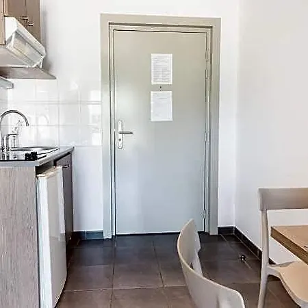 公寓式酒店 Comfort Cannes 4*