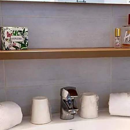 Comfort Cannes 公寓式酒店 Mandelieu