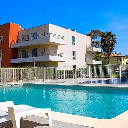 Comfort Cannes 4* מאנדליה-לה-נאפול